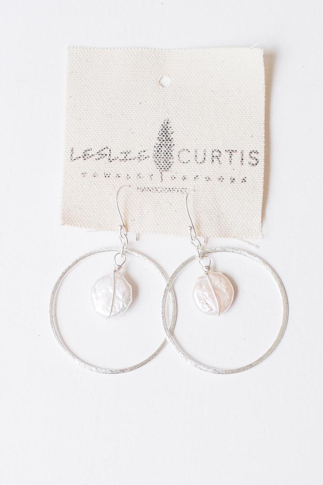 LC Earring Willow Silver Pearl Hoops