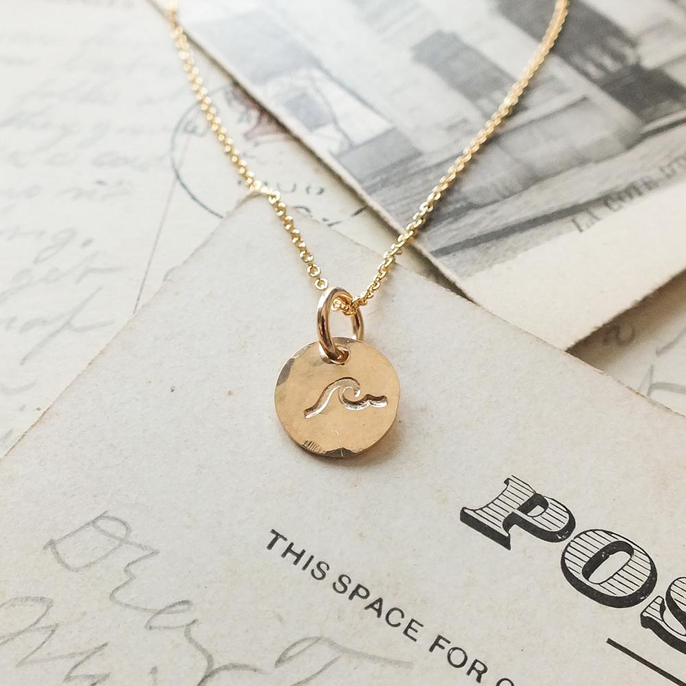 BCMING Necklace Tiny Round Wave Gold Fill